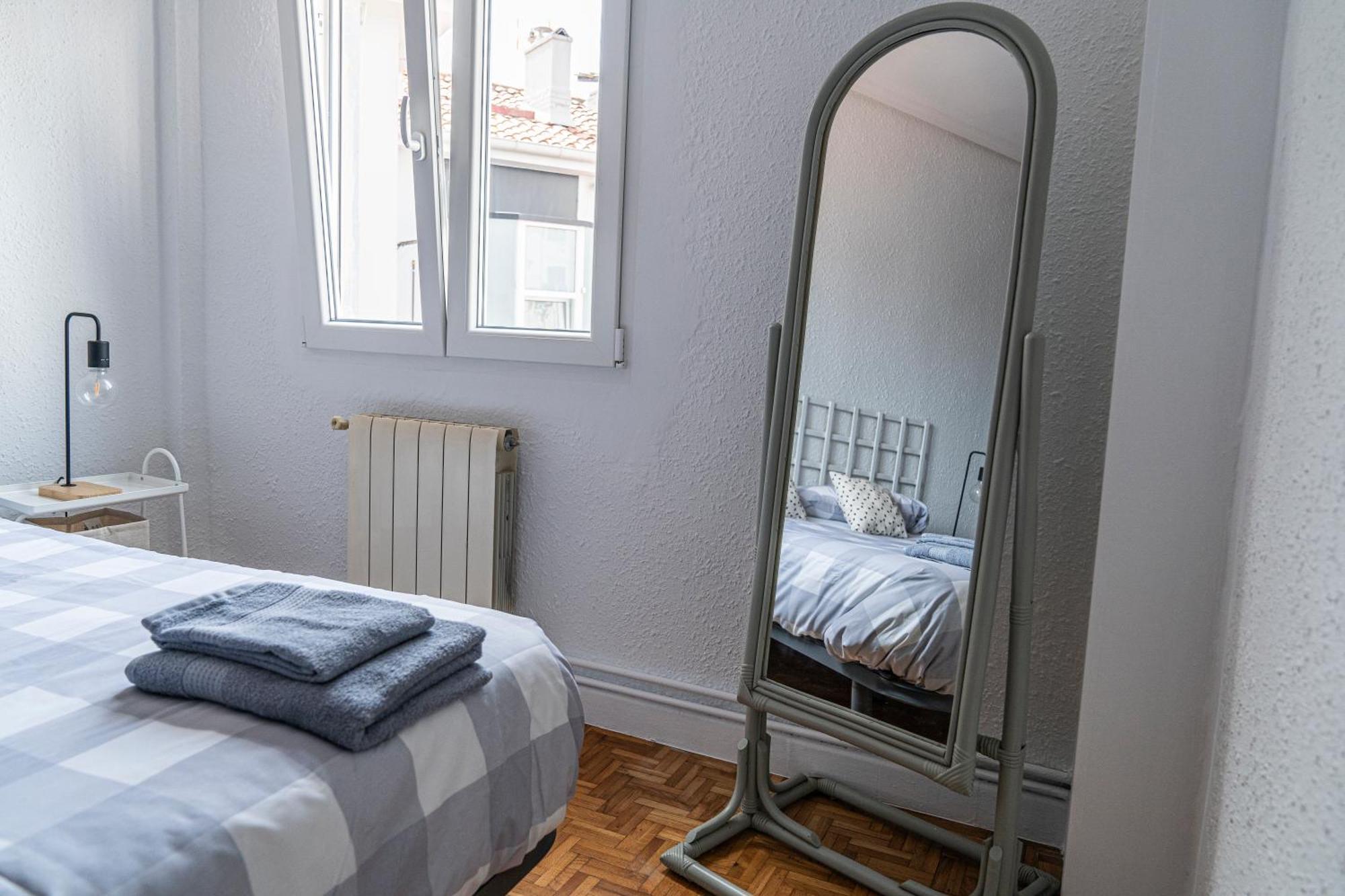Piso Reformado En El Centro De Apartament Santander